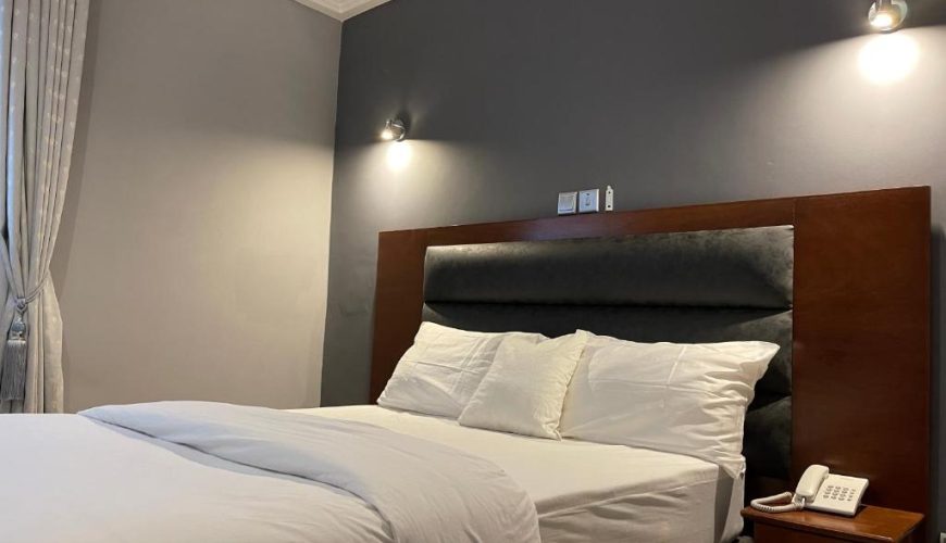 Chambre Standard Lit Queen-Size