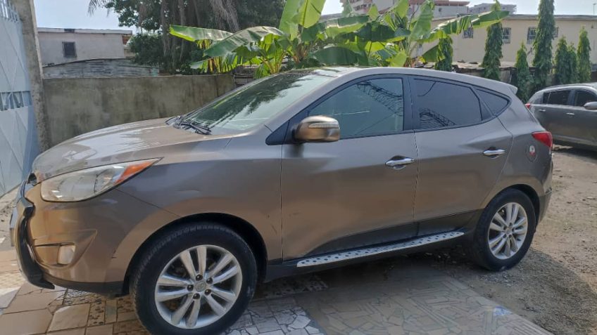 HYUNDAI TUCSON 4×4