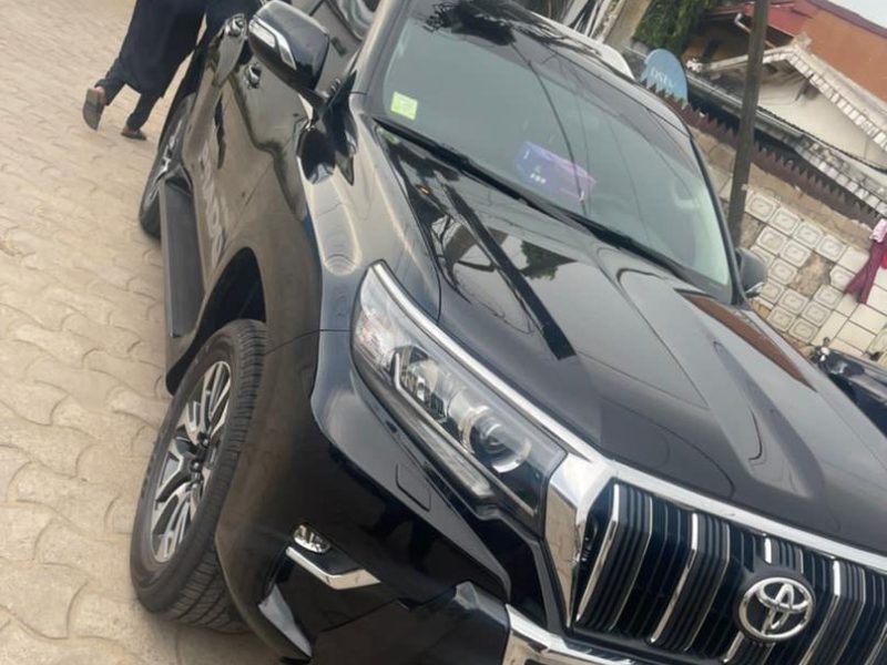 TOYOTA LAND CRUISER PRADO TXL (New)