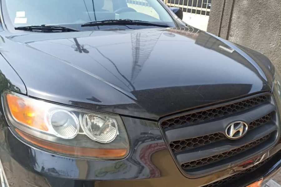 HYNDAI SANTA FE 4×4