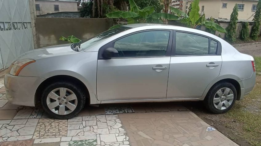 NISSAN SENTRA BERLINE