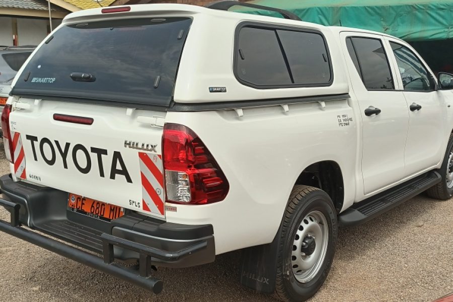 pick up hilux fermée